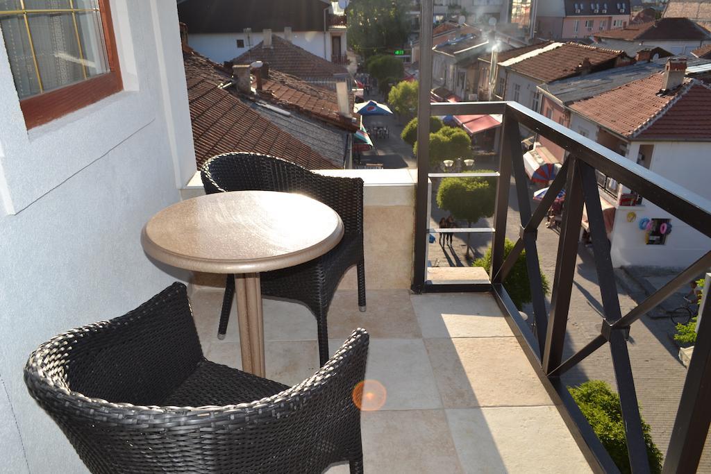 Apartments Center Ohrid Rum bild